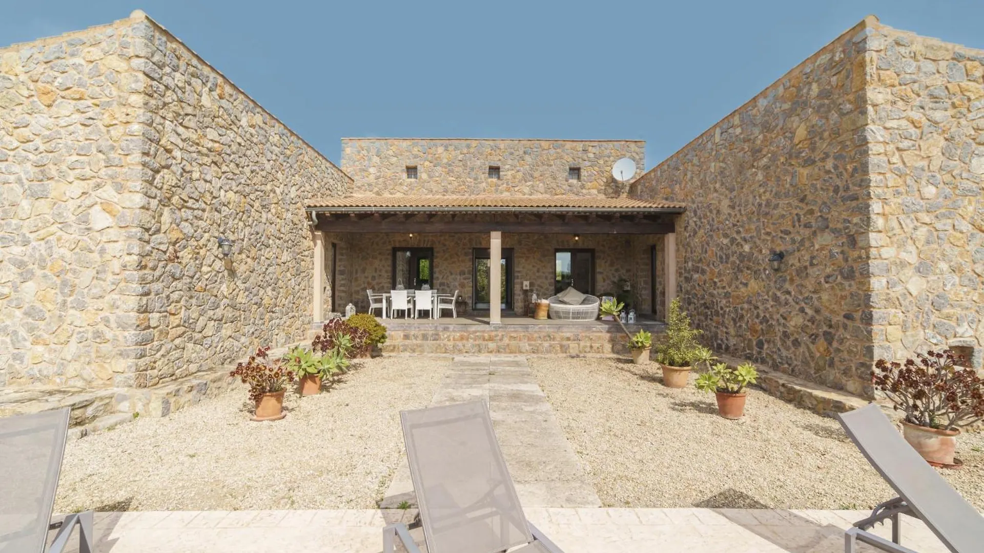 Holiday Home Can Benet By Interhome ارتا